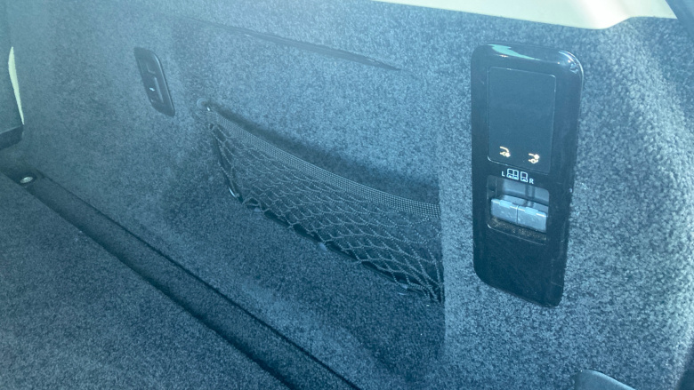 Land Rover Range Rover 3.0 D300 HSE 4dr Auto Diesel Estate